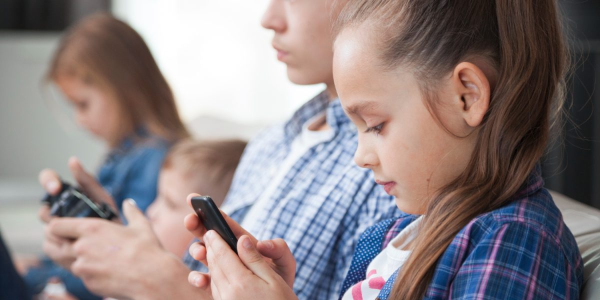 Interdicție SOCIAL MEDIA pentru copii: Eșec în AUSTRALIA