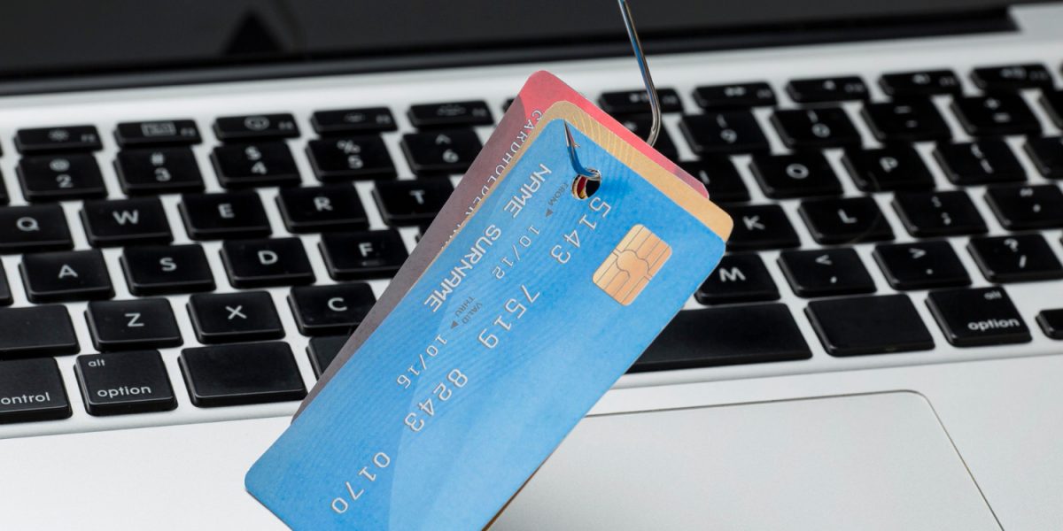 Hacker ETIC DOBOARĂ securitatea: Site de phishing, creat cu IA în 30 de minute