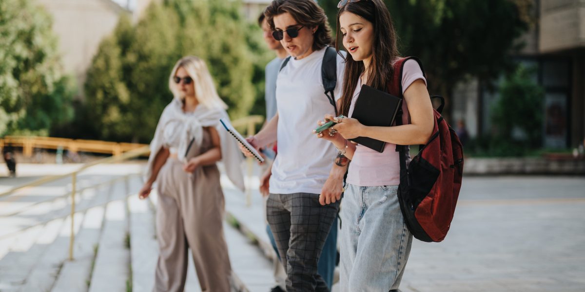 România, alegerea tinerilor: De ce rămâne prima opțiune pentru generația lor