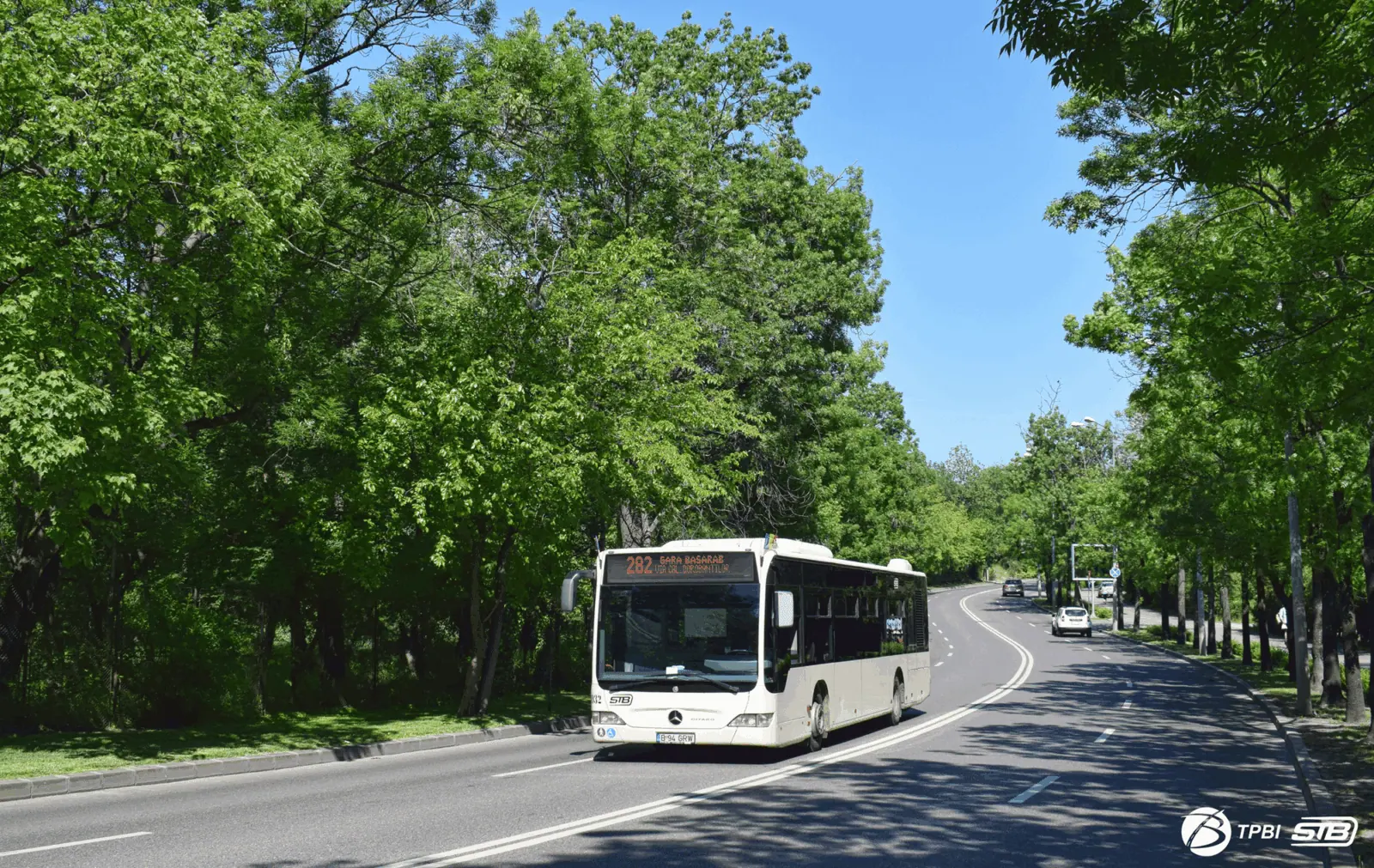 Verificarea faptelor: modificări temporare ale liniilor STB în weekendul de Florii Asociația de Dezvoltare Intercomunitară pentru Transport Public București – Ilfov (TPBI) a anunțat că, în weekendul de Florii, patru linii de autobuz și o linie de troleibuz vor avea trasee modificate temporar, pentru a facilita desfășurarea procesiunii religioase și pentru a asigura traficul pe drumurile închise