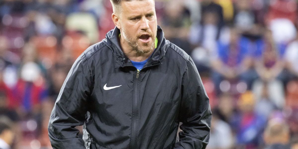 Antrenorul, DEMIS după dezastru în Liga 2! Pintilii, favorit să preia echipa