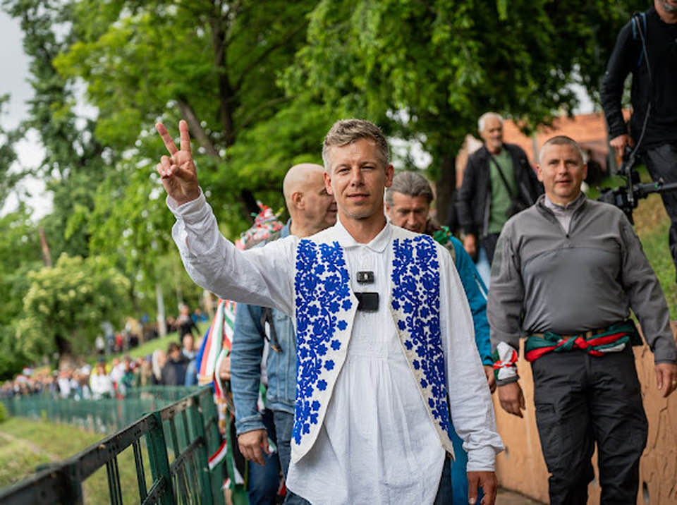Partidul Tisza al lui Péter Magyar, o forță politică de opoziție din Ungaria, ar putea obține o majoritate zdrobitoare de două treimi la viitoarele alegeri parlamentare, conform unei proiecții realizate de un institut de sondare