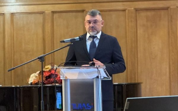 Șeful ITM București, demis: Venea la birou cu Lamborghini de 300.000 de euro