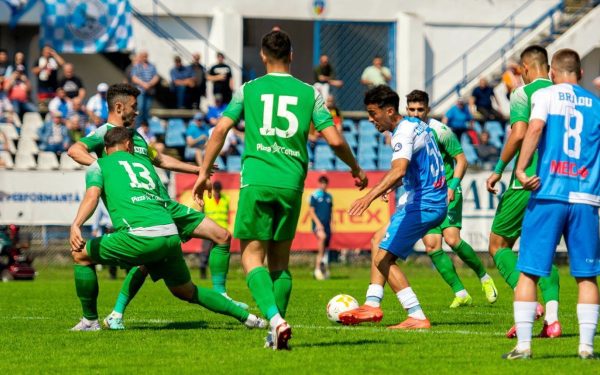 Bacău și Bistrița, scena surprizelor! Rezultate neașteptate în Liga 2