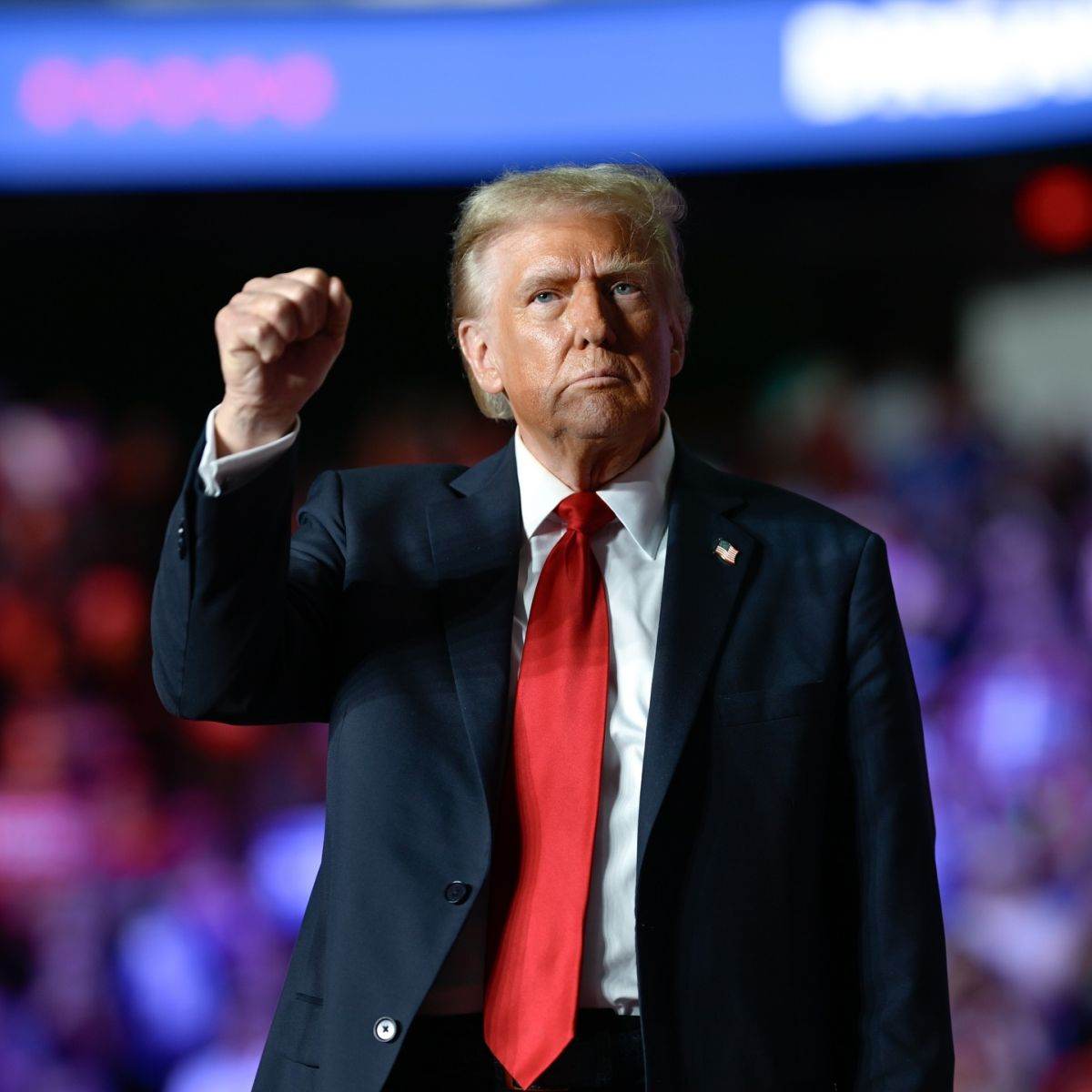 Preşedintele SUA, Donald Trump, a lansat recent un nou mesaj de natură ameninţătoare la adresa Iranului, indicând posibilitatea de a lovi infrastructura critică a ţării din Orientul Mijlociu