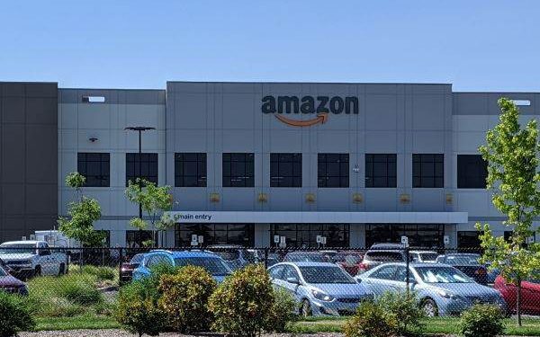 Amazon cumpără Globalstar: Gigantul tehnologic face o nouă achiziție