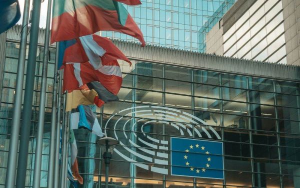 UE face un nou pas pentru aderarea Muntengrului, anunță AFP