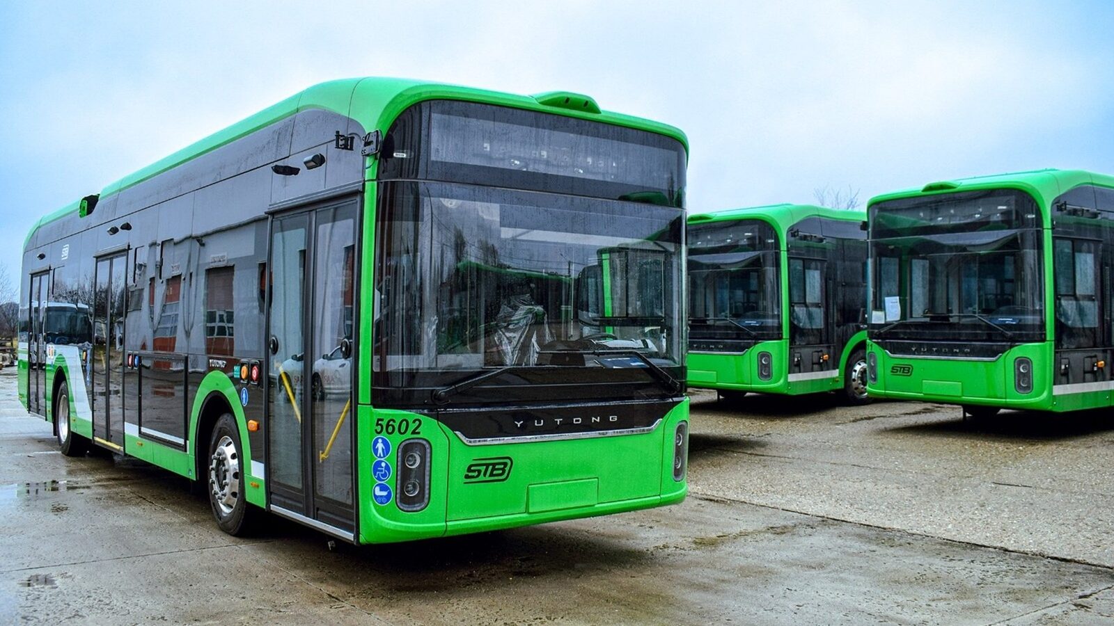 Șoferii STB, obligați la etilotest negativ pentru a conduce noile troleibuze din București