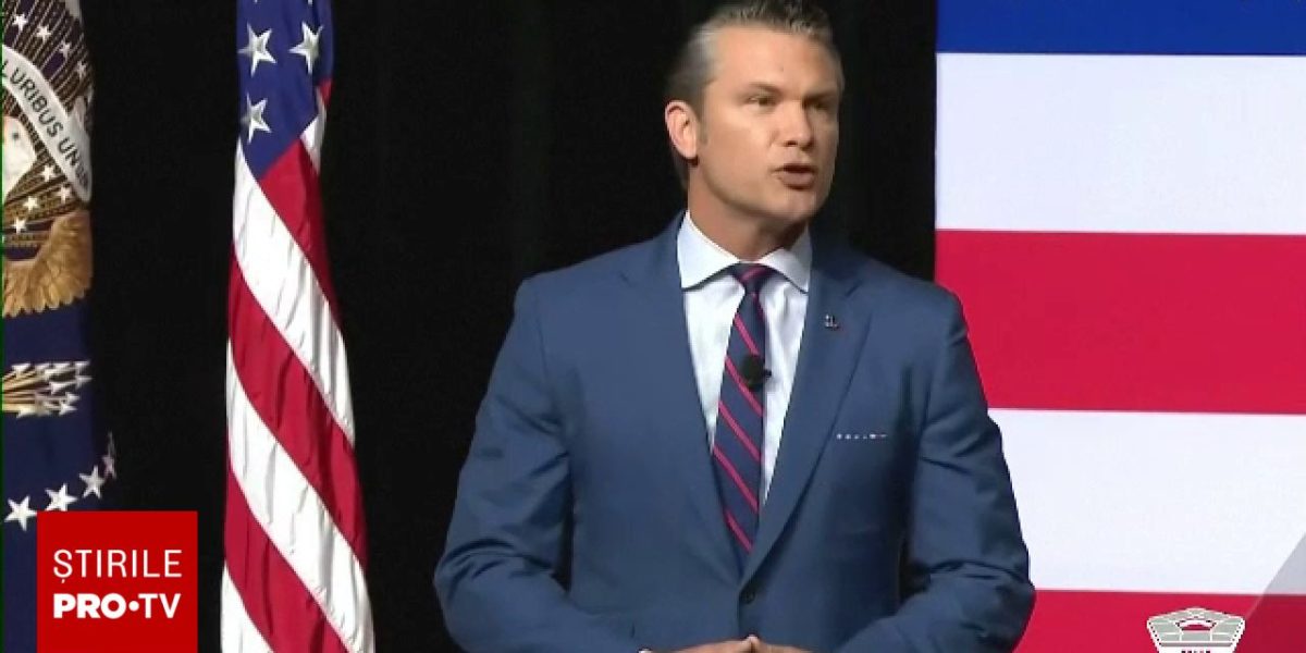 Biblia la Pentagon: Pete Hegseth atacă presa, replica dură a Papei Leon