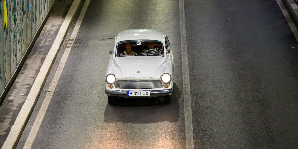 Retroparada Primăverii revine în București: Când și unde te poți distra în 2026?