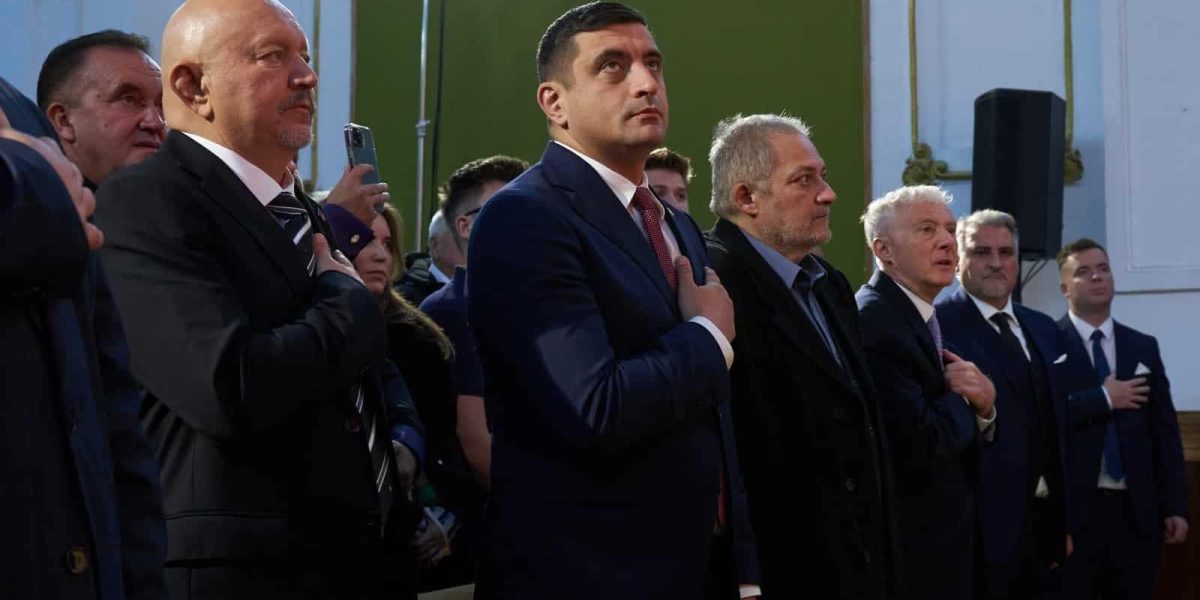 Artimon, fondator AUR, s-a stins la 59 de ani. Simion, mesaj de adio