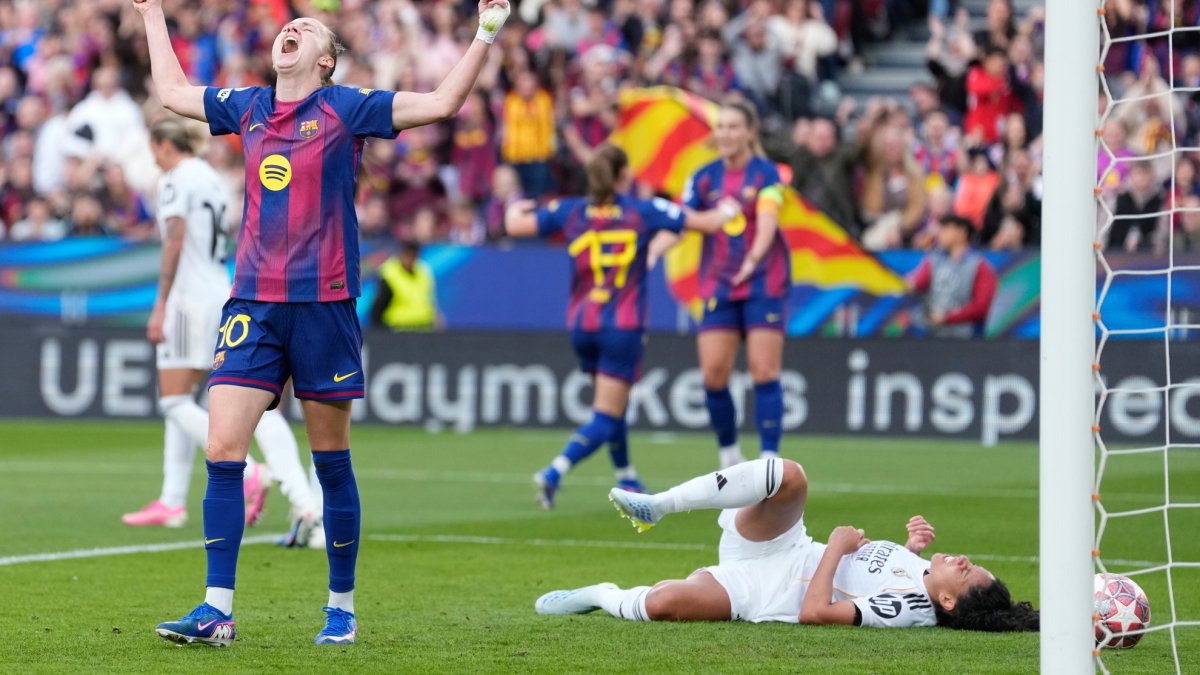 Verificarea faptelor din știrea despre calificarea FC Barcelona în semifinalele Ligii Campionilor Feminine Știrea afirmă că FC Barcelona s-a calificat în semifinalele Ligii Campionilor Feminine după o victorie incontestabilă cu scorul de 6-0 în meciul retur împotriva Real Madrid, având un scor global de 12-2