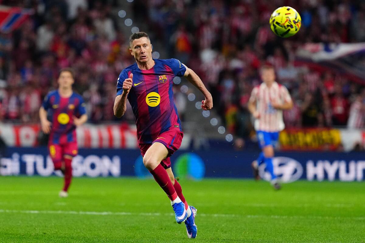 Barcelona și Atlético Madrid se duelează în sferturile de finală ale Ligii Campionilor Barcelona și Atlético Madrid se vor înfrunta într-o dublă manșă incendiară în sferturile de finală ale Ligii Campionilor