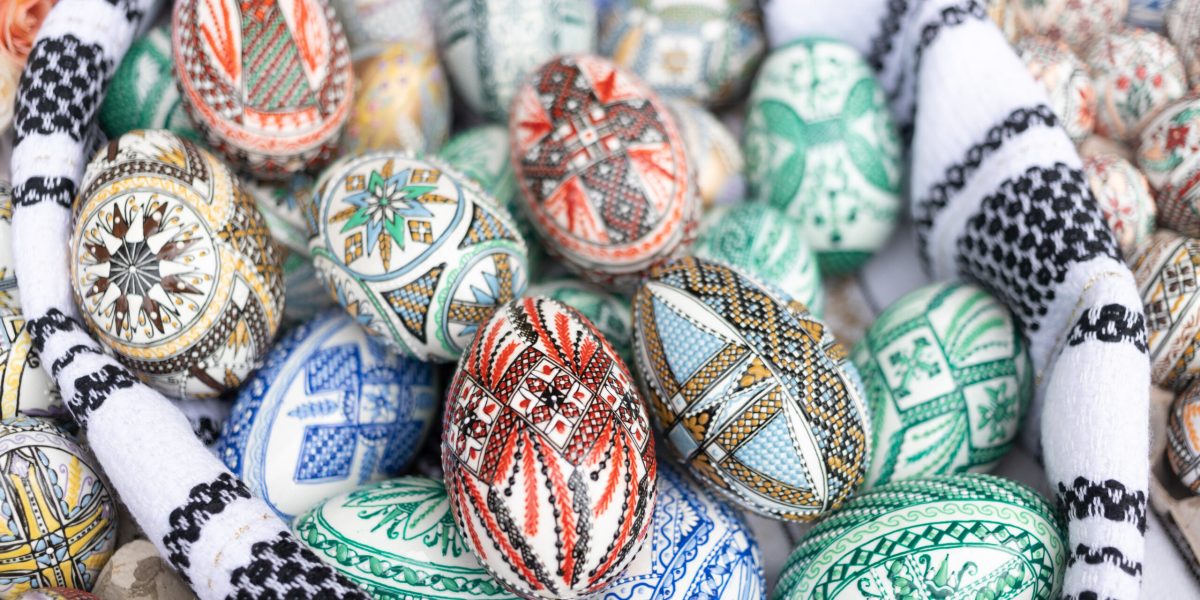 Cele mai frumoase urări de Paște 2026: Trimite-le celor dragi!