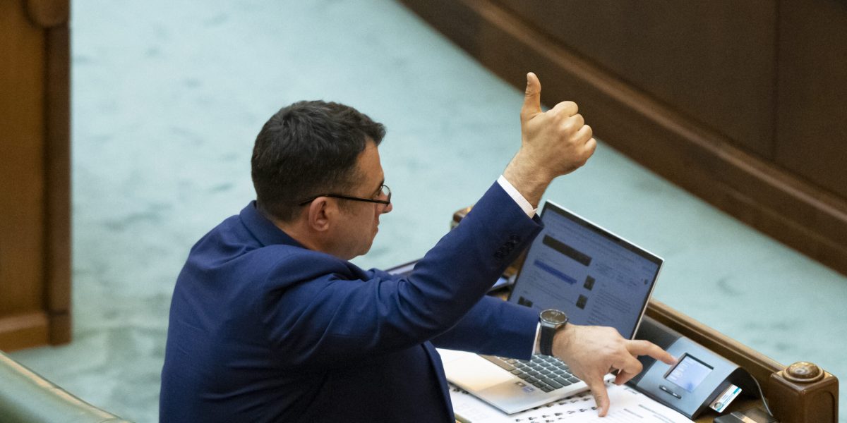 Senator USR, atac dur la PSD: Să se alieze cu AUR dacă pleacă de la guvernare