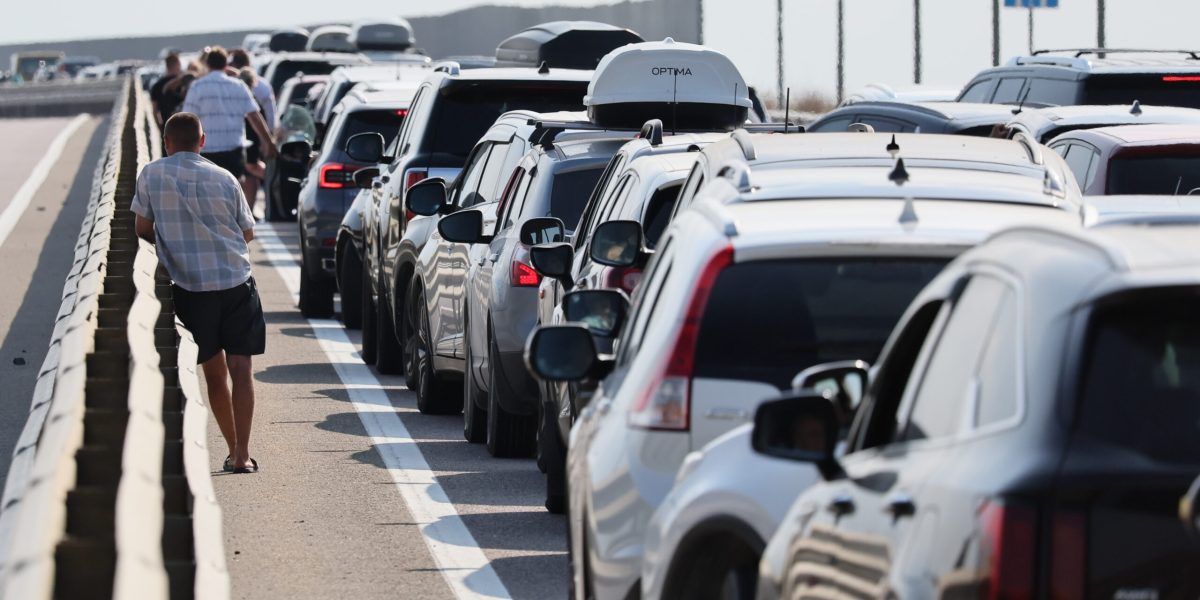 Rovinieta, blocată din cauza unei pene de curent: Haos pe șoselele din România