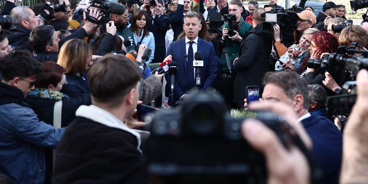 Bolojan, prima reacție a României după alegerile din Ungaria: Mesaj pe X pentru Magyar