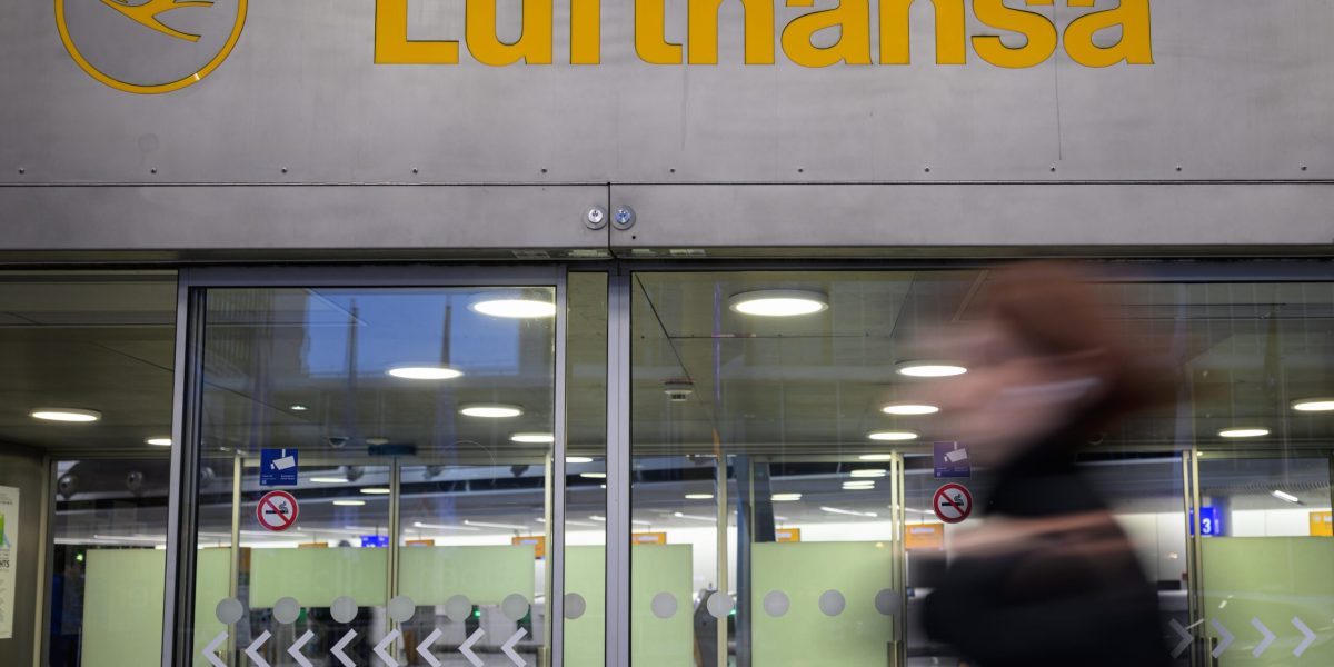 MAE, avertisment de călătorie: Greve în Germania bulversează zborurile