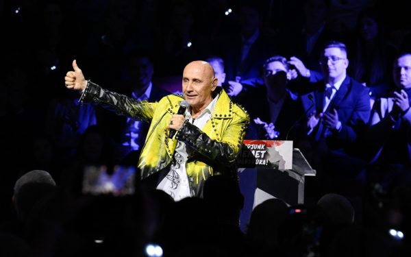 Pataky Attila, Kis Grofo, Curtis și Der Heni: Vedete pe scenă