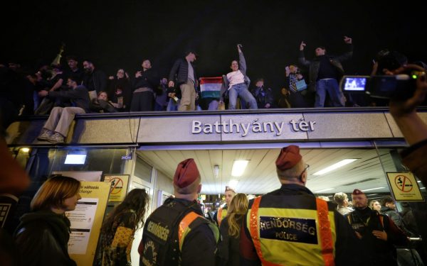 Budapesta, în sărbătoare după eșecul lui Orban: Presa, „masacru electoral”