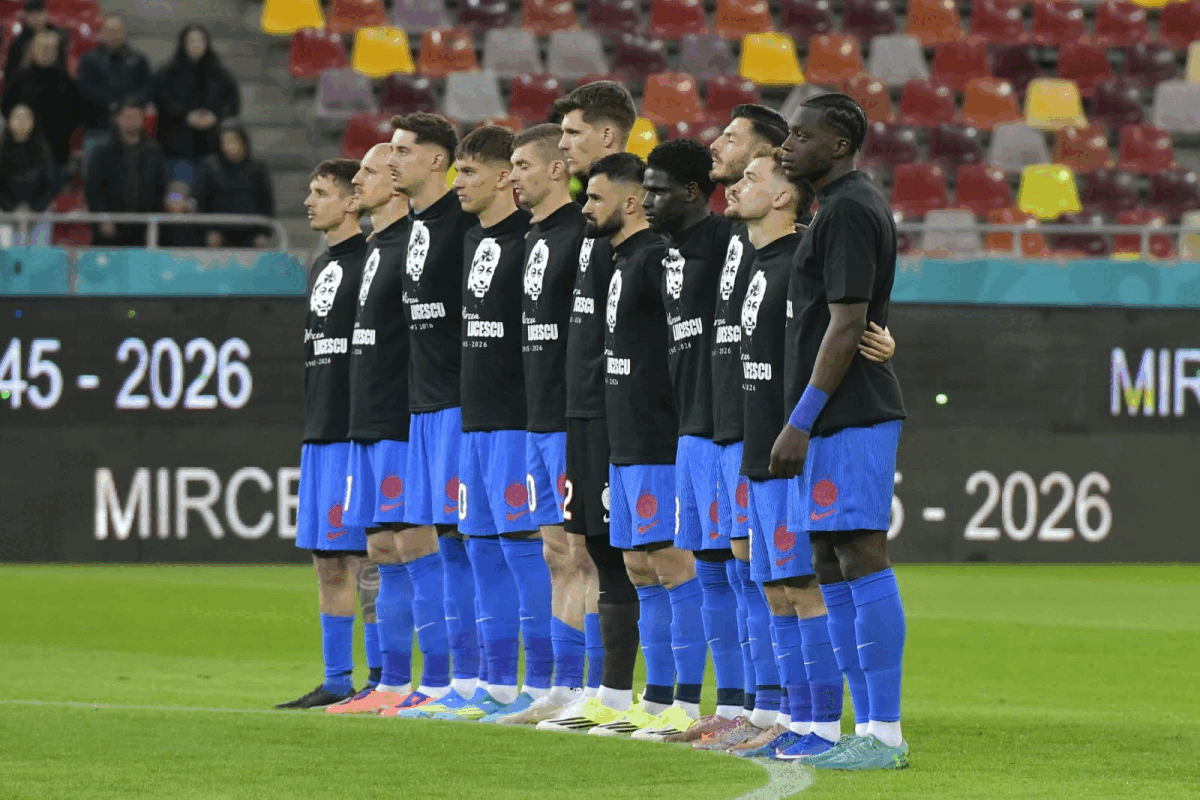 Mesaj puternic de la fanii FCSB pentru Mircea Lucescu înaintea meciului