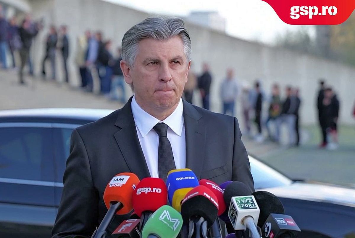 Ionuț Lupescu, marcat de durere la priveghiul lui Mircea Lucescu Fostul mijlocaș Ionuț Lupescu a fost prezent la priveghiul lui Mircea Lucescu, stins din viață marți, și a transmis un mesaj emoționant