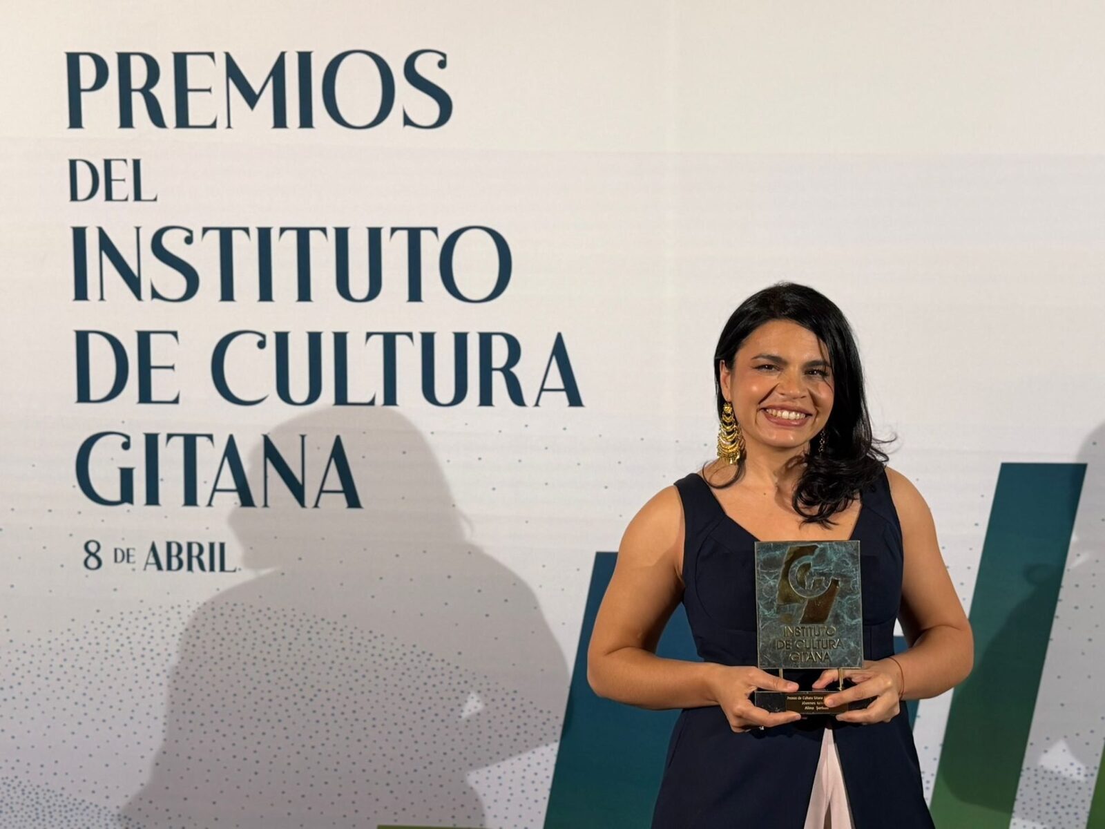 Alina Șerban, premiată la Madrid pentru promovarea culturii rome