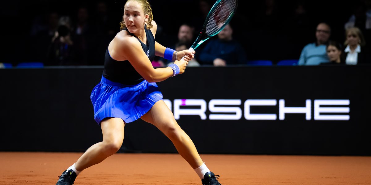 Andreeva, victorie explozivă la Stuttgart: Ostapenko, campioana, eliminată!