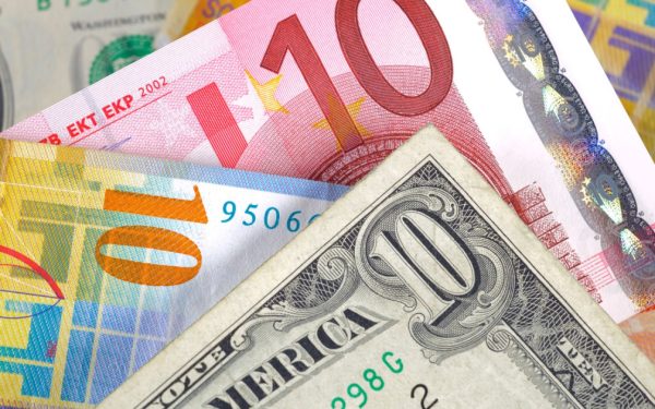 BNR dă tonul: Euro și francul, în scădere! Aurul, mai ieftin