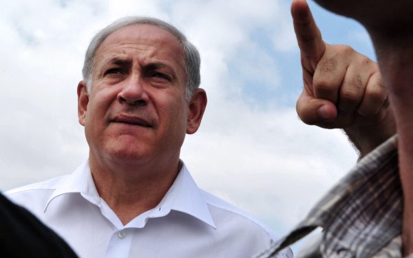Netanyahu triumfă: „Am dejucat invazia!” Războiul continuă, însă