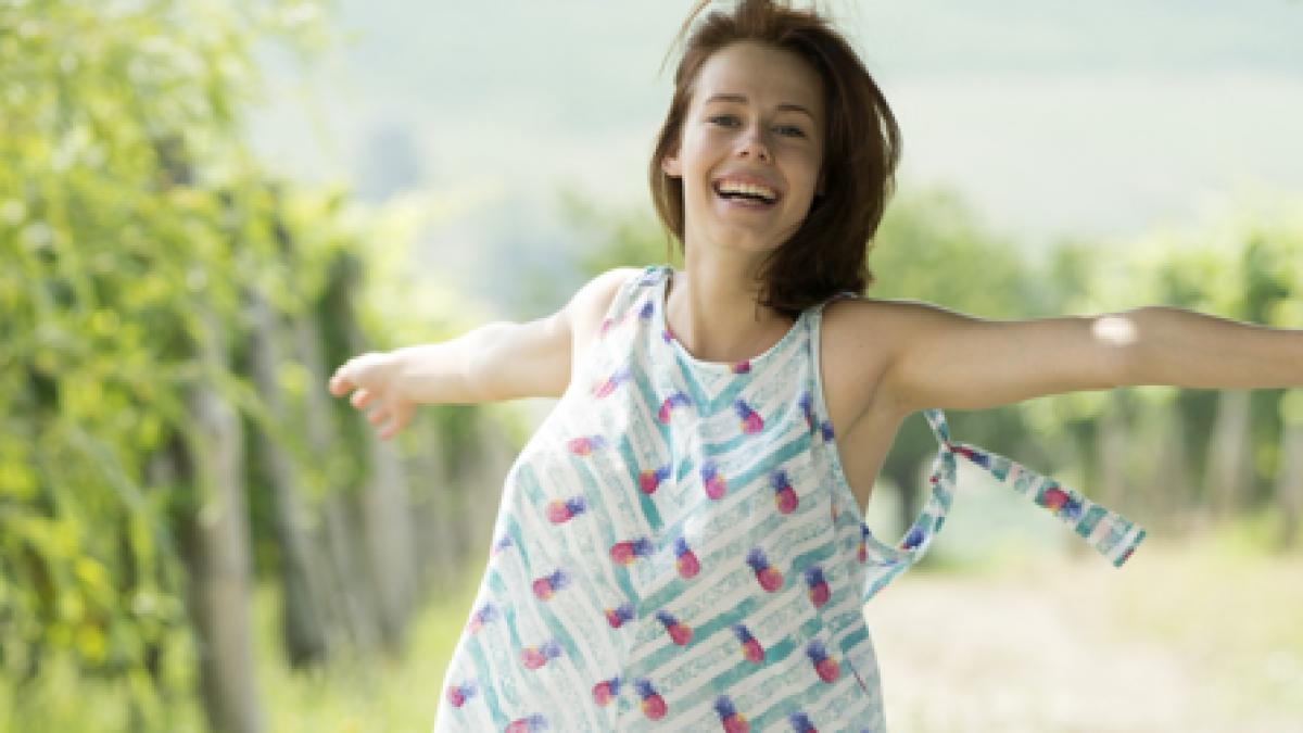 Horoscopul zilei de 3 aprilie 2026 indică o zi încărcată de tensiuni și revelații pentru mai toate zodiile, în special în zona emoțională și a relațiilor personale