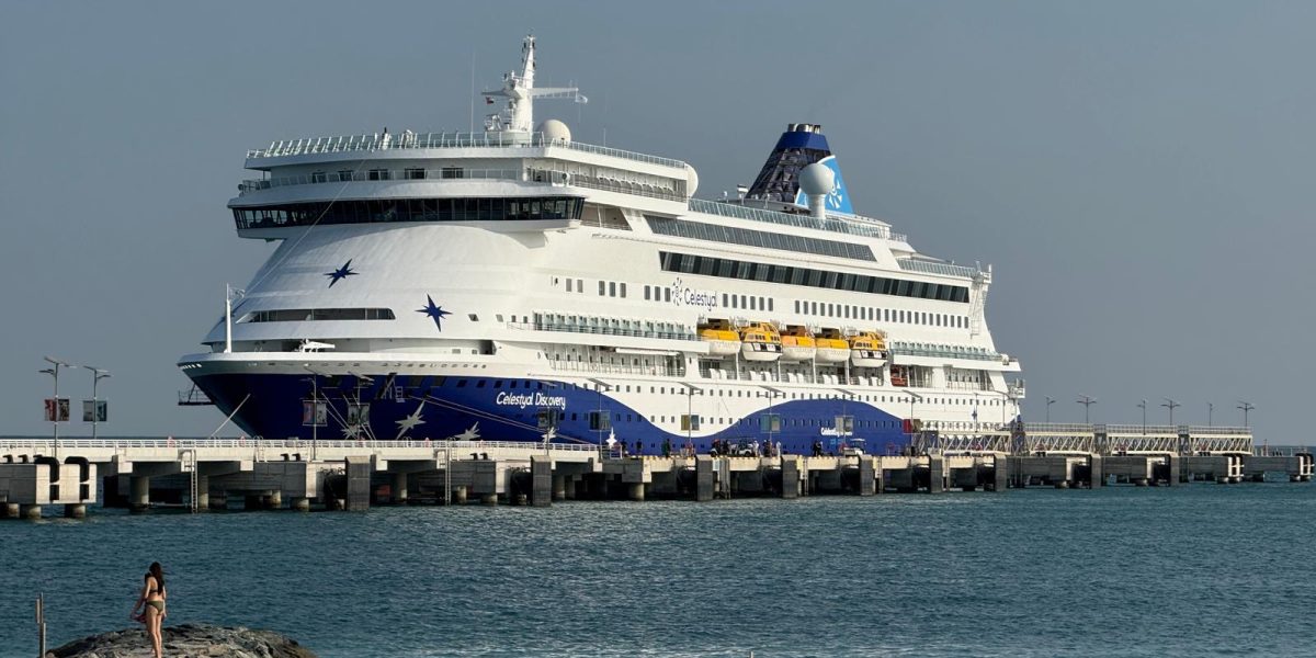 Vas civil sfidează războiul: Strâmtoarea ORMUZ, traversată după luni de tensiuni