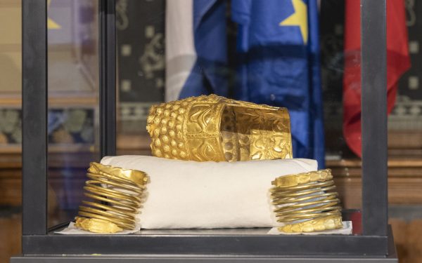 Tânărul de 21 de ani, pictor, implicat în jaful tezaurului dacic