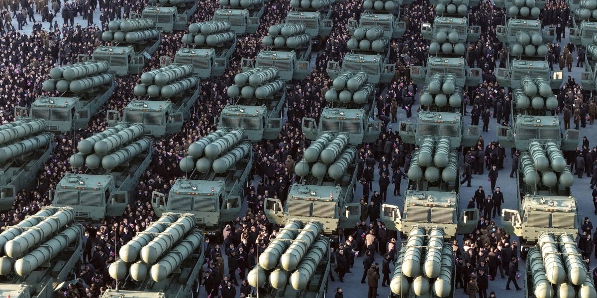 Coreea de Nord testează rachete balistice: Seul convoacă de urgență ședință