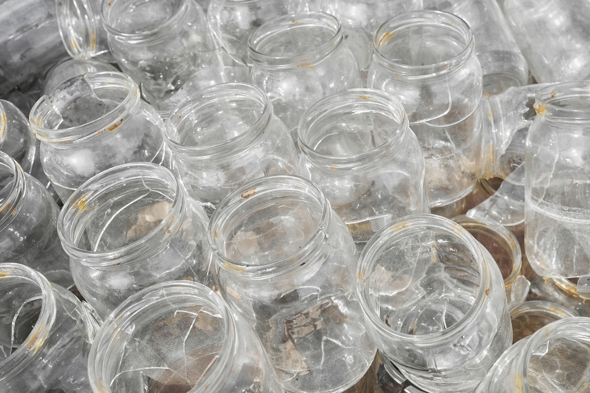 Gospodinele cu experiență știu că păstrarea borcanelor de mâncare pentru copii nu trebuie să fie o grijă