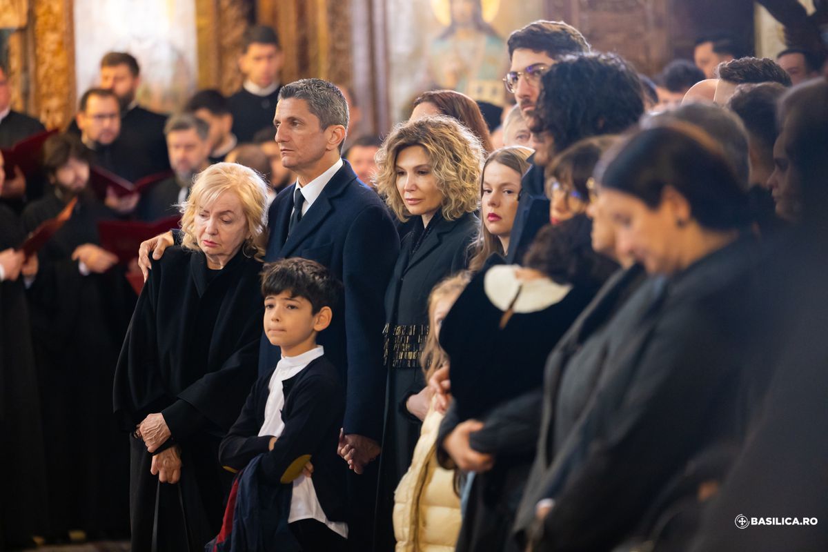Emoții puternice în fotbal: Cine nu și-a putut stăpâni lacrimile și ce au mai spus doi antrenori