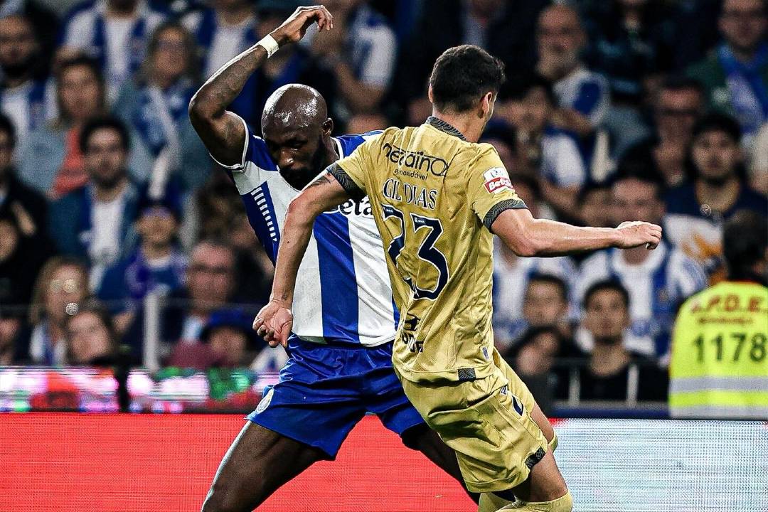 FC Porto egalează acasă și reduce din avantajul Sporting