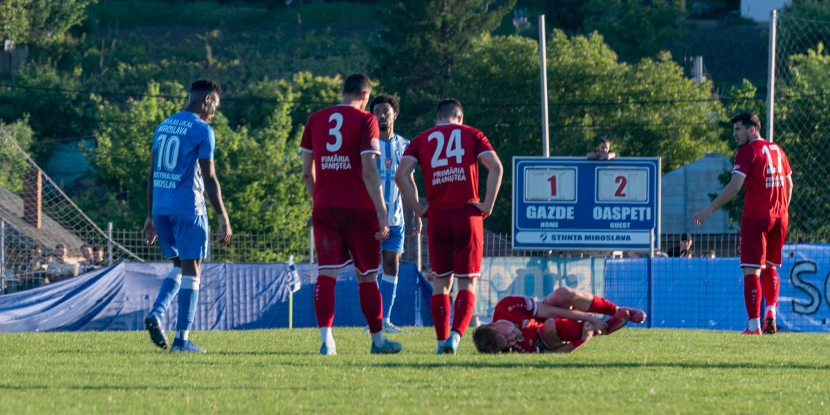 Fotbal în Iași: Poli pe teren, Copou azi, Miroslava mâine, spectacol garantat!