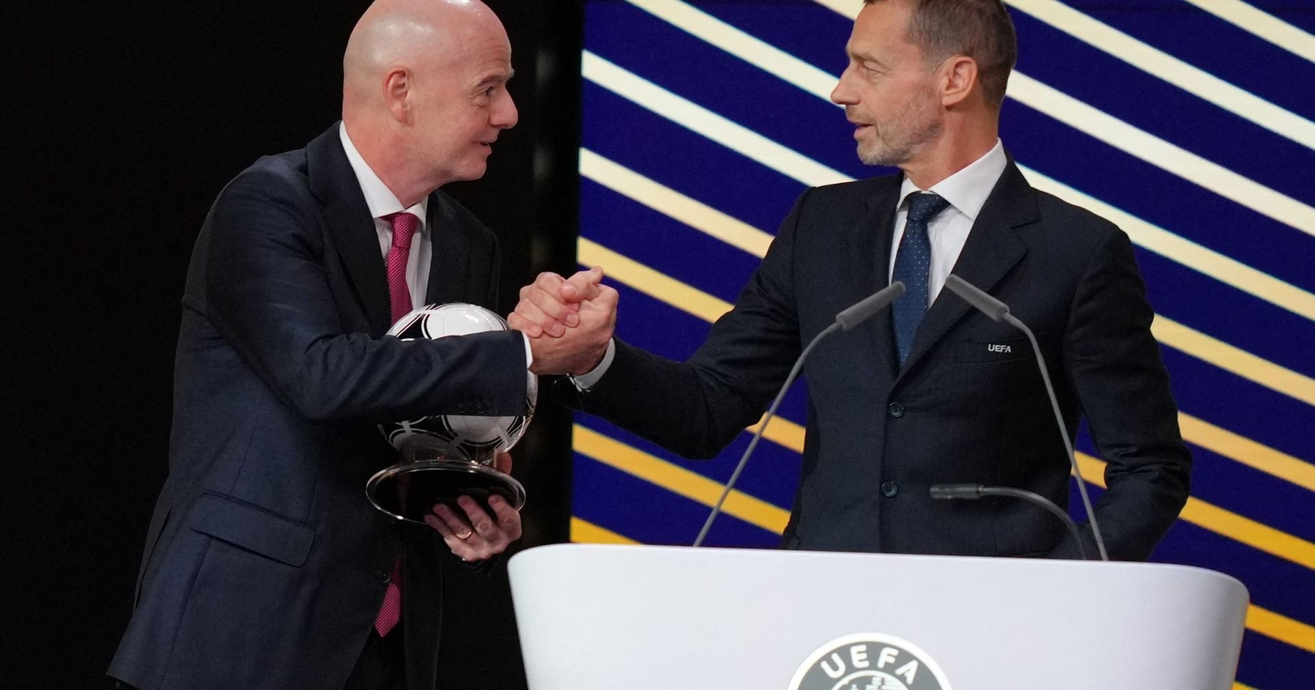 UEFA a fost solicitată să intervină în discuții cu FIFA în numele federațiilor naționale de fotbal pentru clarificări legate de finanțarea participării la Cupa Mondială 2026, deocamdată fără răspuns oficial din partea organizației mondiale