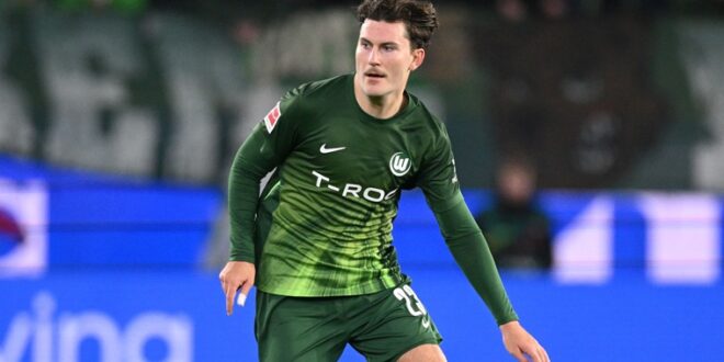 VfL Wolfsburg a debutat cu victoria la limită în meciul de astăzi din Bundesliga, după o confruntare tensionată împotriva rivalei Bayer Leverkusen