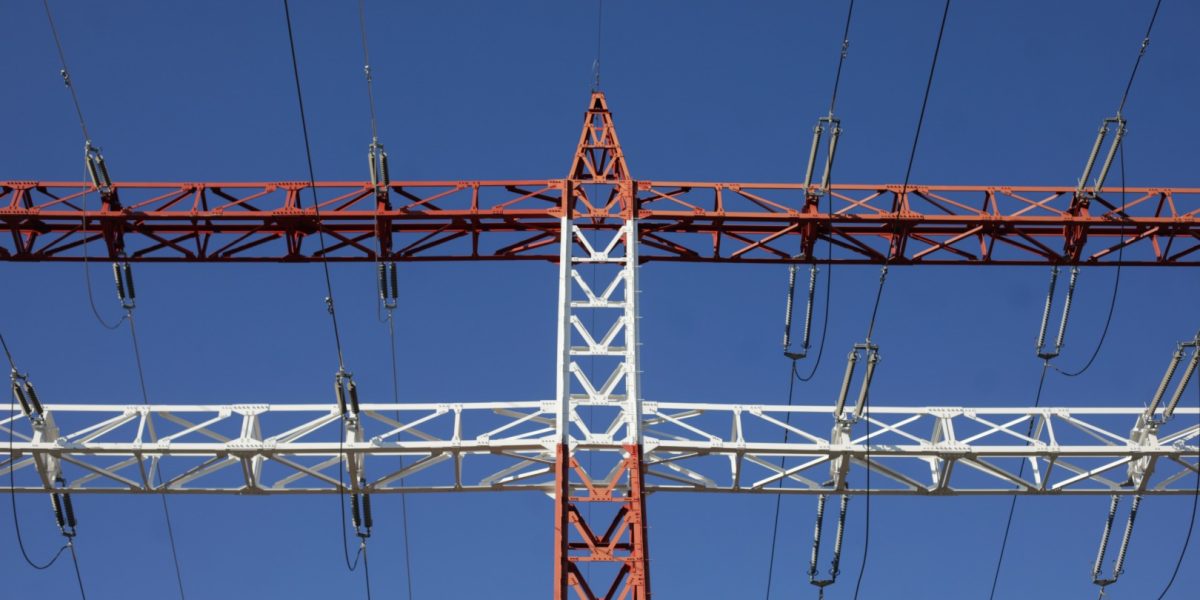 Bolojan acuză: Scumpirea energiei, cauzată de speculă și ineficiență