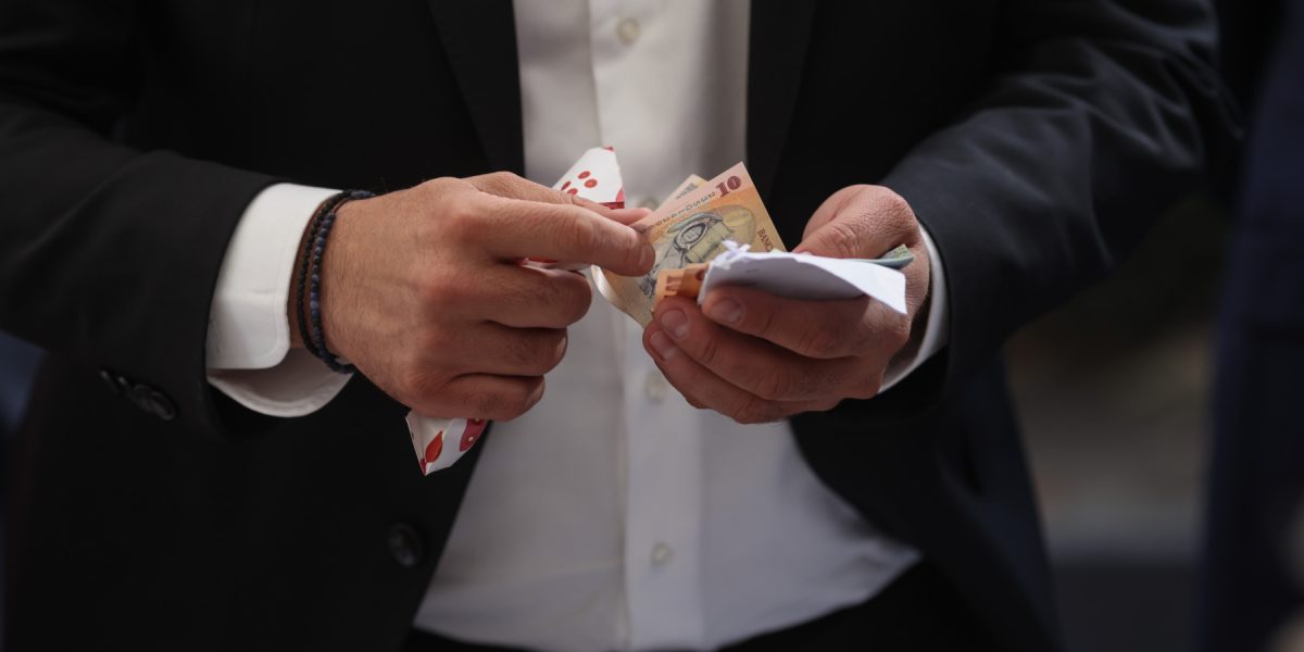 Criză politică: Concordia avertizează asupra prețului plătit de companii și cetățeni