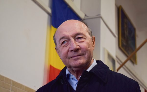Băsescu, despre alegerile din Ungaria: Trump și Putin, dați pe spate