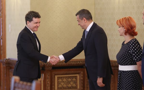 Grindeanu, mesaj direct pentru Bolojan: PSD te-a propulsat premier! Nicușor Dan, lăudat