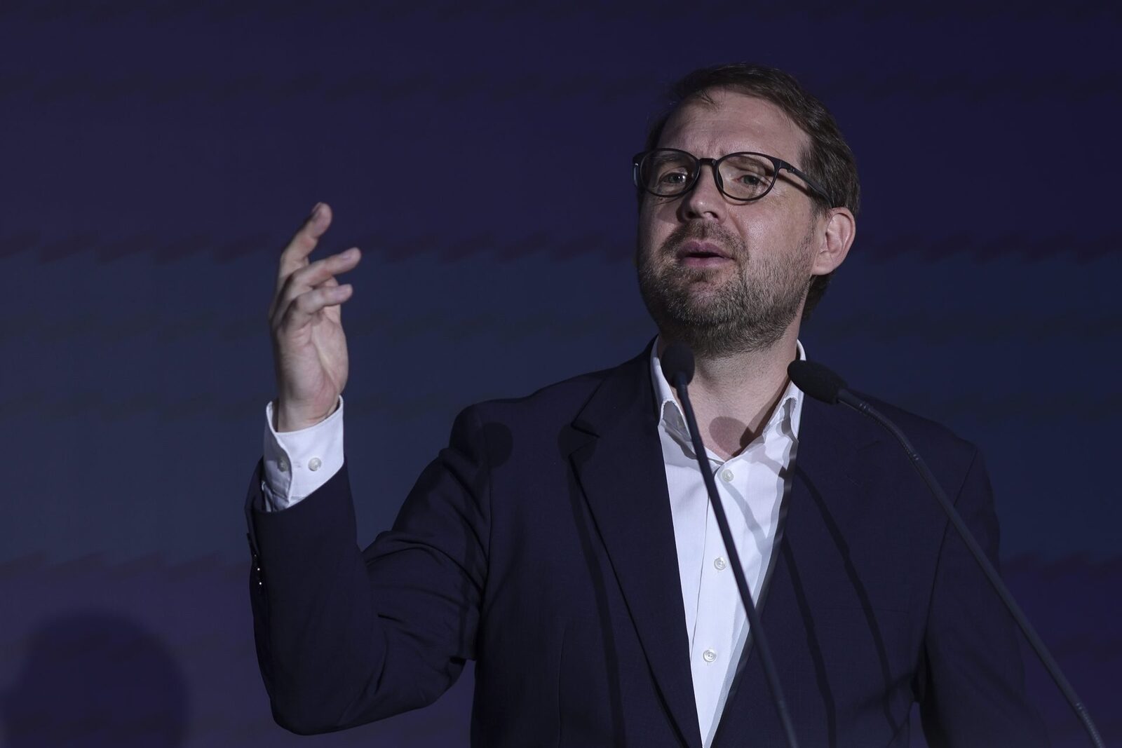 Lider politic român, extaziat de rezultatul alegerilor din Ungaria: „Democrația, înapoi!”