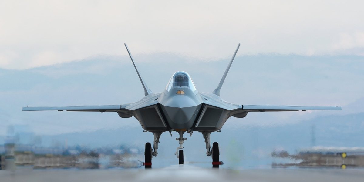 Canada, cu ochii pe avionul de luptă britanic, italian și japonez