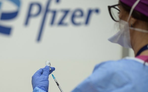 Ministrul Sănătății, negocieri cu Pfizer: România cere medicamente oncologice