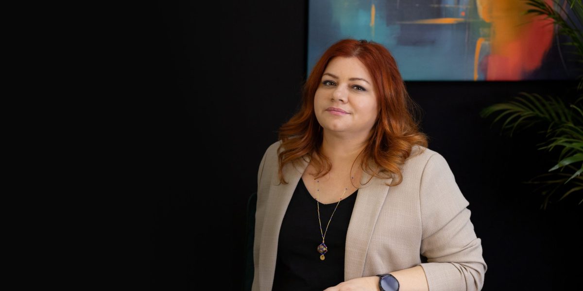 Symfonia, softul care REVOLUȚIONEAZĂ afacerile din România