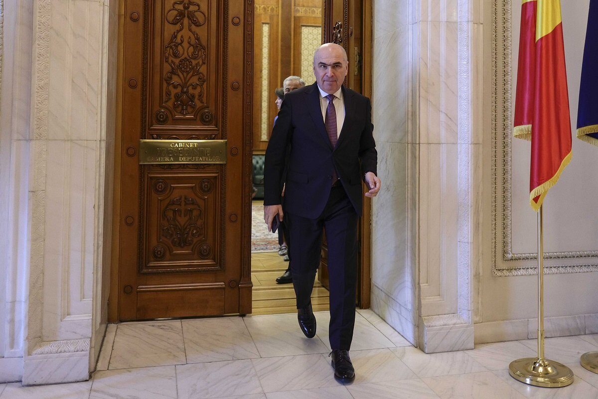 Prim-ministrul Ilie Bolojan a reafirmat poziția guvernului privind stabilitatea politică, subliniind că o majoritate parlamentară solidă este esențială pentru România