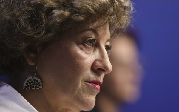 Statul pompează bani în Petrotrans mortă. Oana Gheorghiu: „Plătim iluzii!”